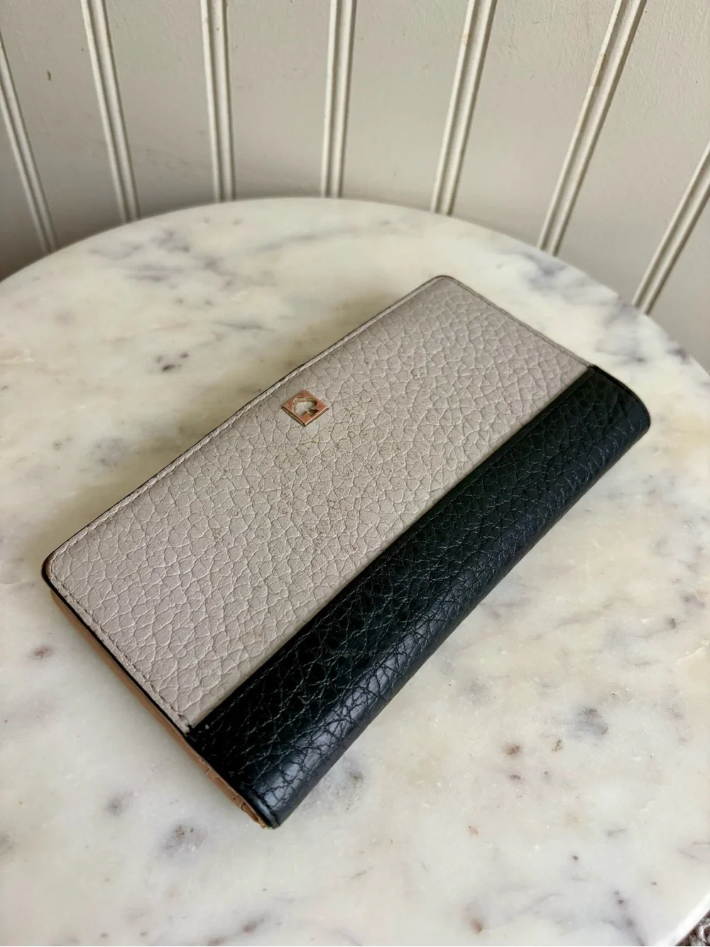 Kate Spade Leather Bifold Wallet Gray & Black Designer Luxury Card Holder Boho